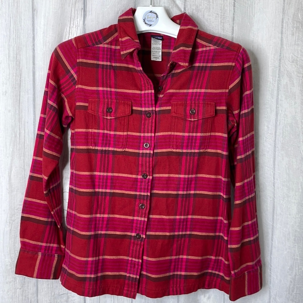 Patagonia organic cotton shirt.​​